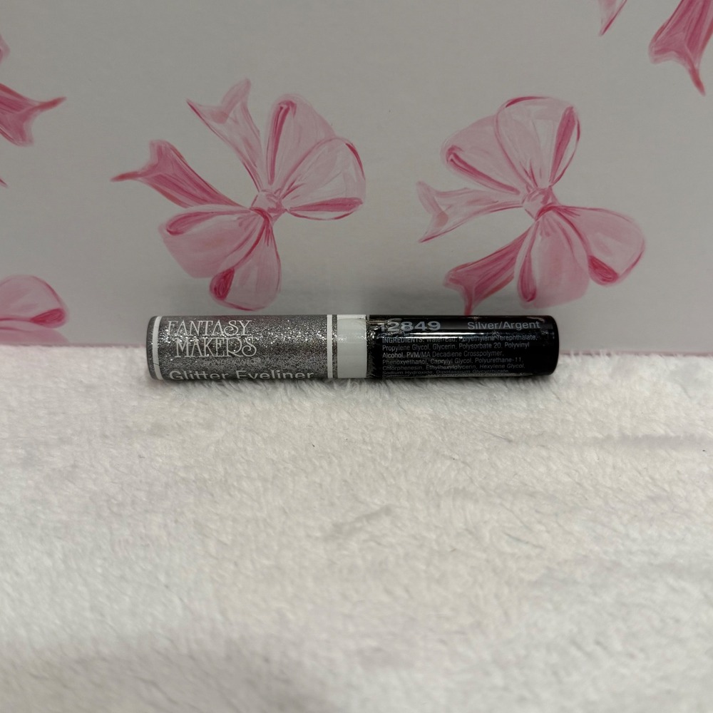 Fantasy Makers Silver Glitter Eyeliner Sparkle Glam Makeup 12849‎